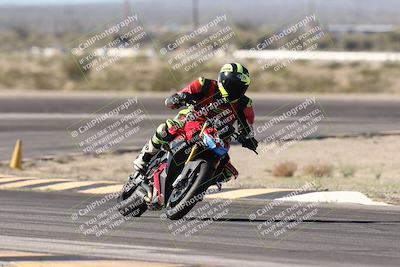 media/Jan-15-2026-Racers Edge (Thu) [[dfebeb70ab]]/3-B Group/Session 2 (Turn 11)/